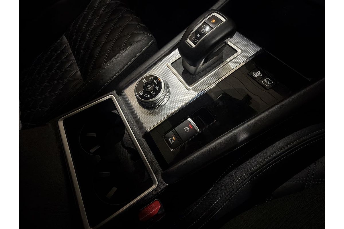 2023 Mitsubishi Outlander PHEV Exceed ZM