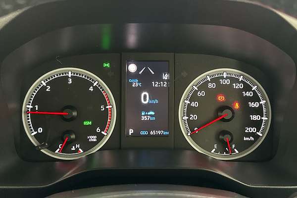 2021 Toyota Hiace Commuter GDH322R ELWB High Roof