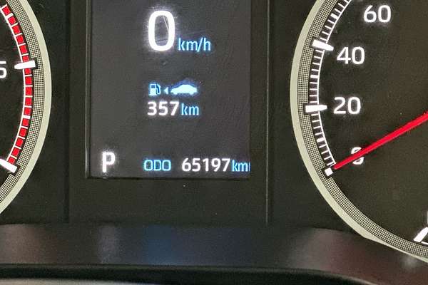 2021 Toyota Hiace Commuter GDH322R ELWB High Roof