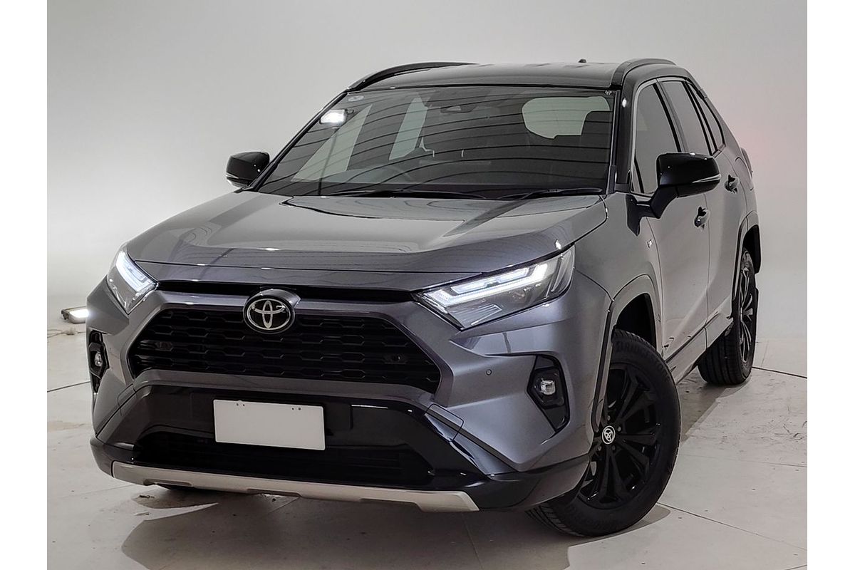 2024 Toyota RAV4 XSE AXAH52R