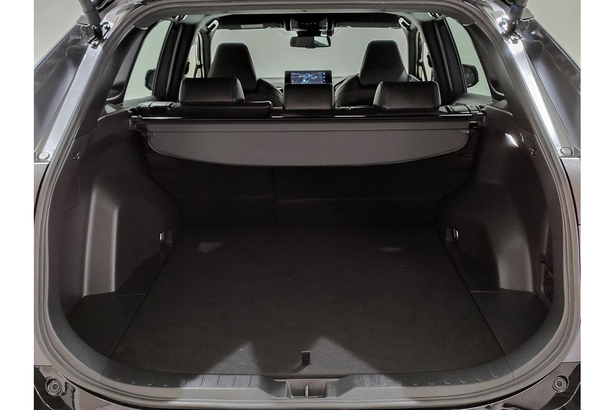 2024 Toyota RAV4 XSE AXAH52R