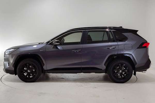 2024 Toyota RAV4 XSE AXAH52R