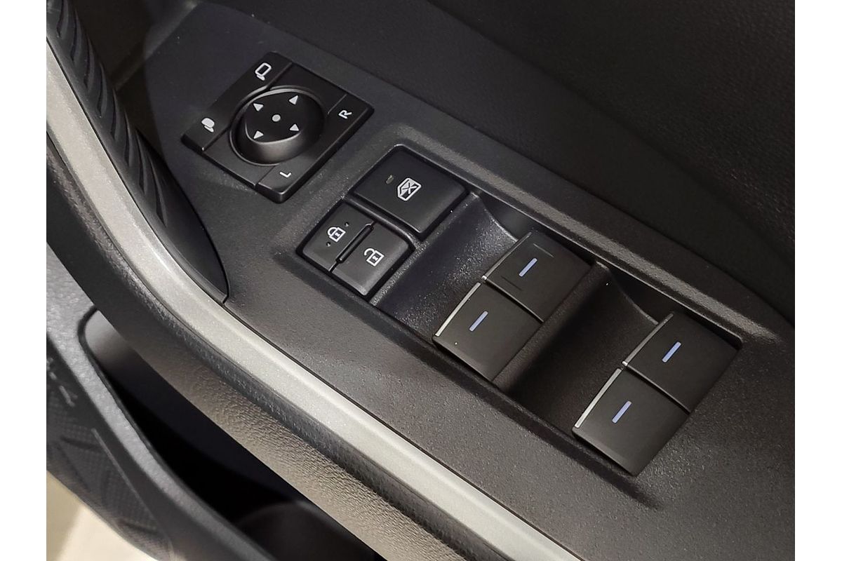 2024 Toyota RAV4 XSE AXAH52R