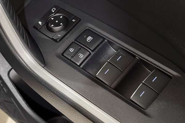 2024 Toyota RAV4 XSE AXAH52R