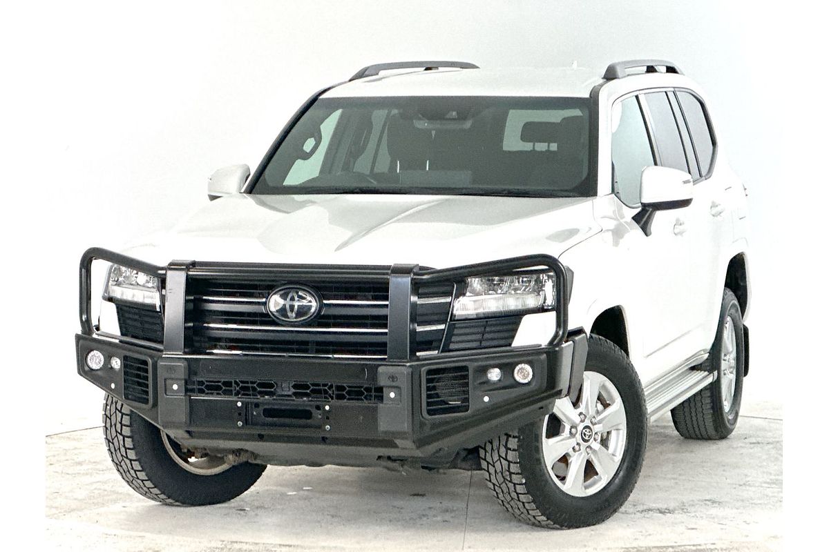 2023 Toyota Landcruiser GXL FJA300R