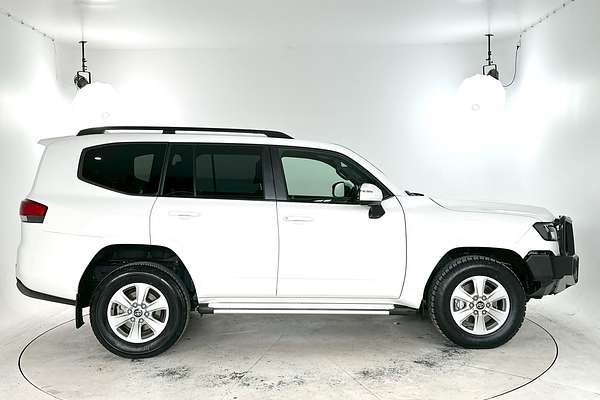 2023 Toyota Landcruiser GXL FJA300R