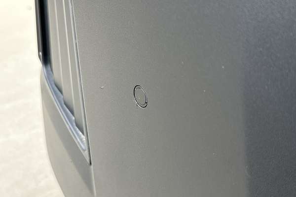 2022 Toyota Hiace Commuter GDH322R ELWB High Roof