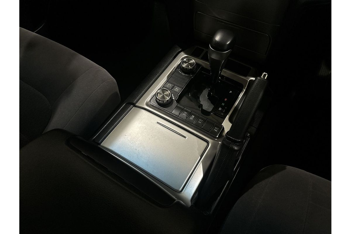 2020 Toyota Landcruiser GXL VDJ200R