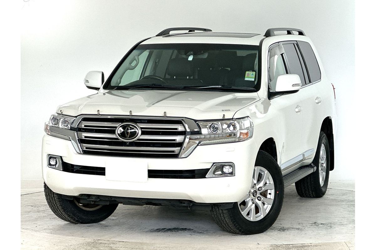 2019 Toyota Landcruiser Sahara VDJ200R