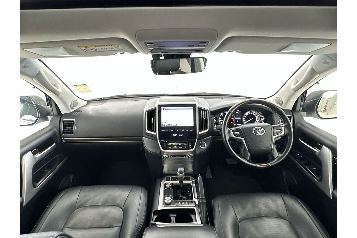 2019 Toyota Landcruiser Sahara VDJ200R