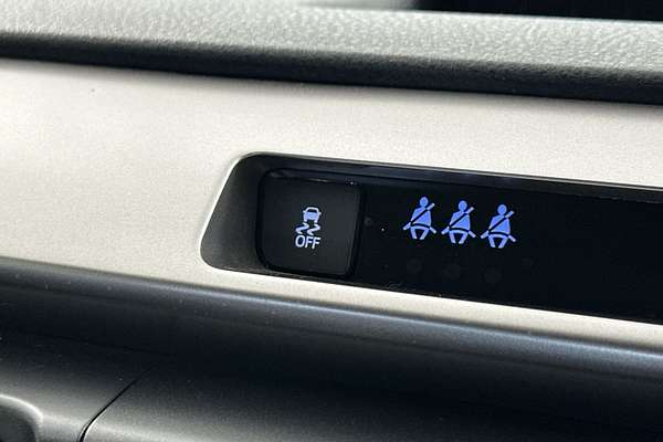 2018 Toyota RAV4 GXL ZSA42R