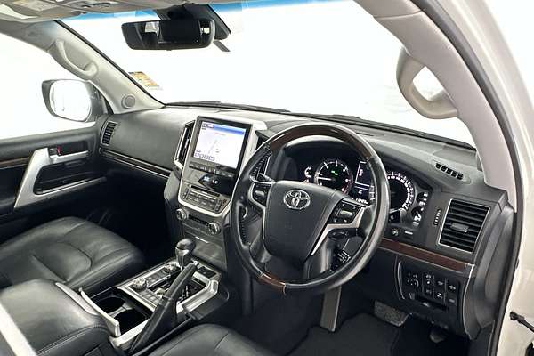 2019 Toyota Landcruiser Sahara VDJ200R