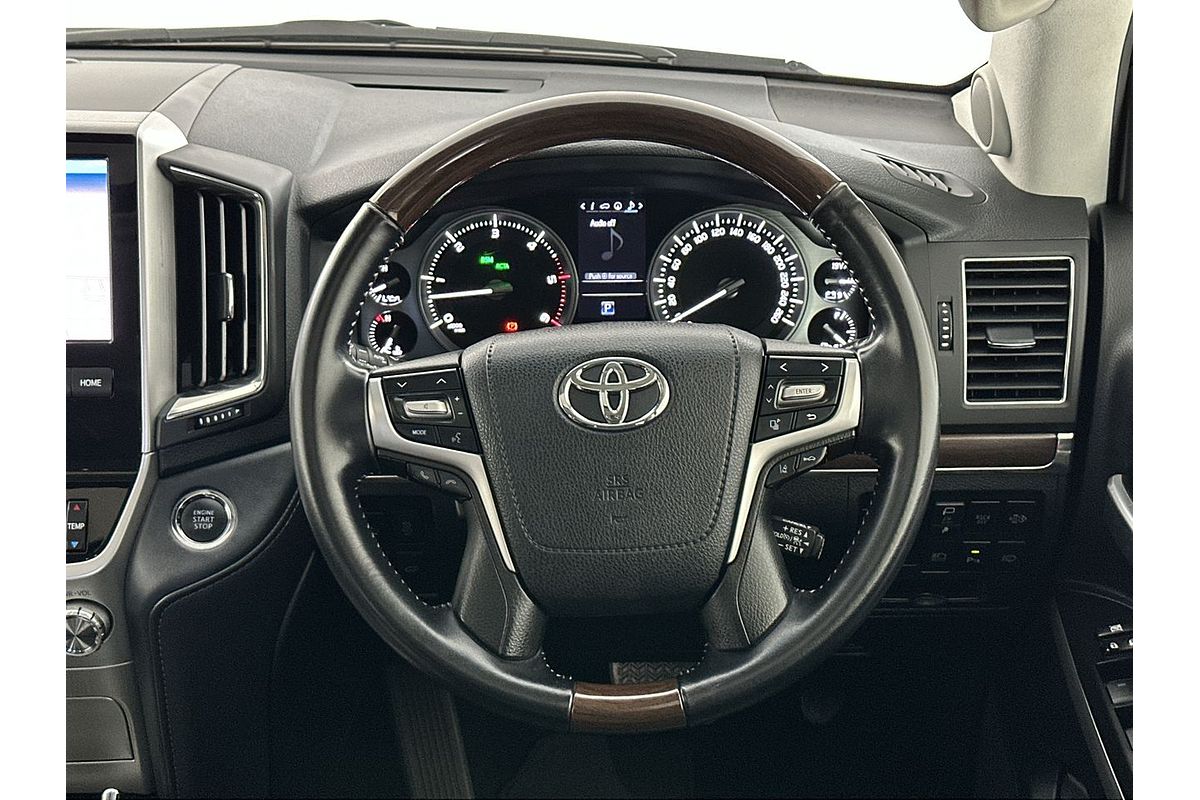 2019 Toyota Landcruiser Sahara VDJ200R