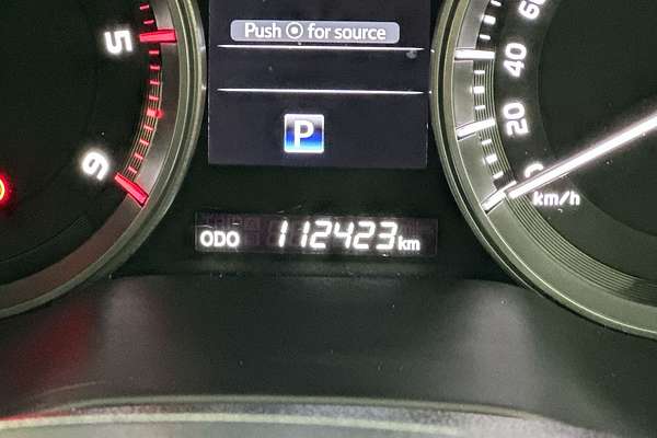 2019 Toyota Landcruiser Sahara VDJ200R