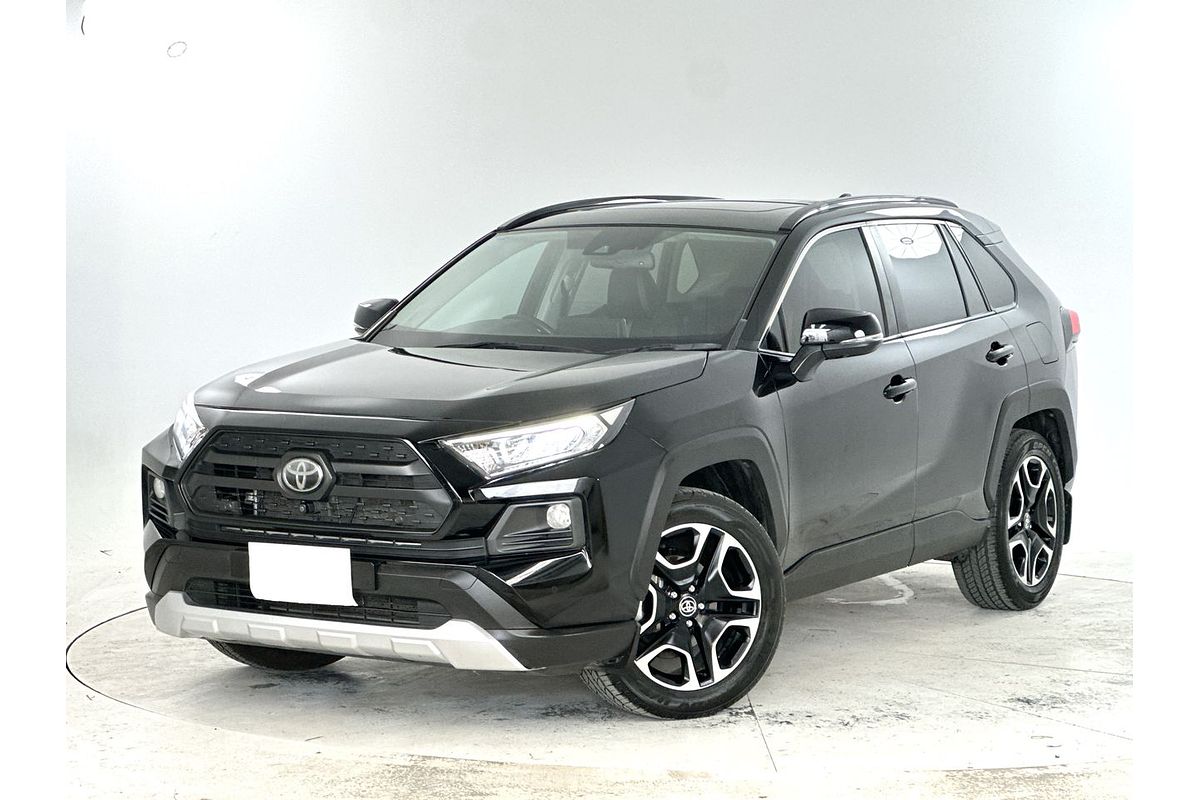 2019 Toyota RAV4 Edge AXAA54R