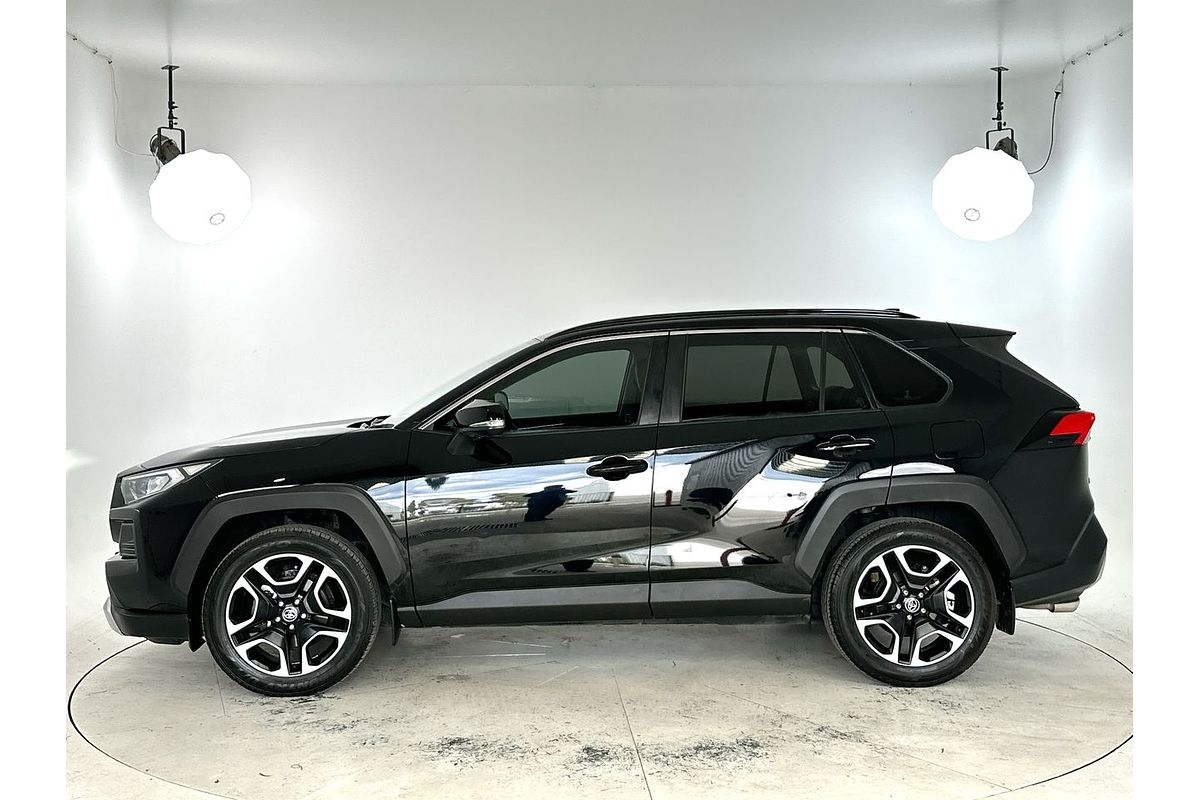 2019 Toyota RAV4 Edge AXAA54R