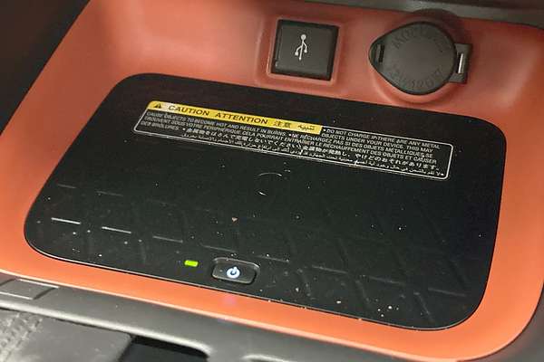 2019 Toyota RAV4 Edge AXAA54R