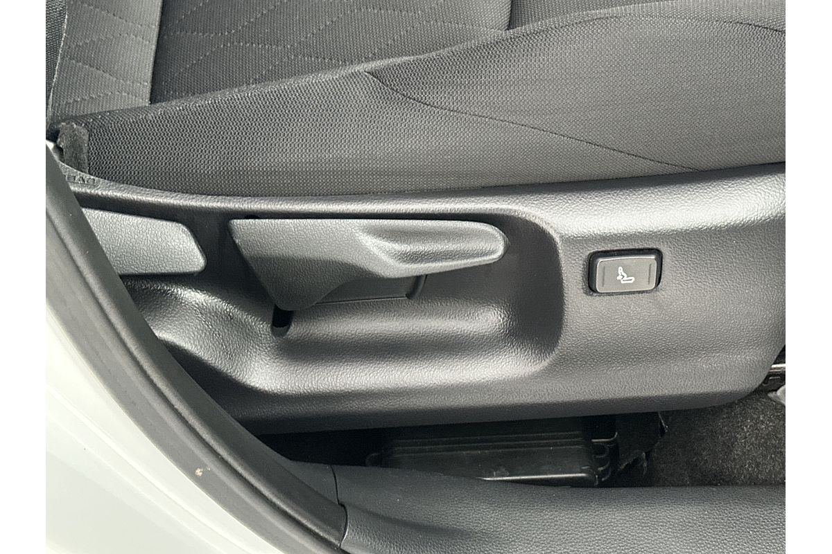 2023 Toyota Corolla Cross GX MXGH10R