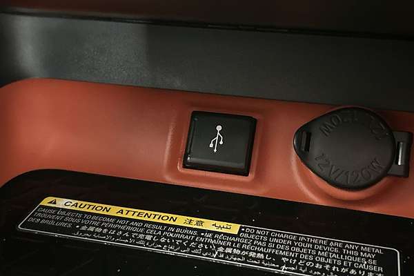 2019 Toyota RAV4 Edge AXAA54R