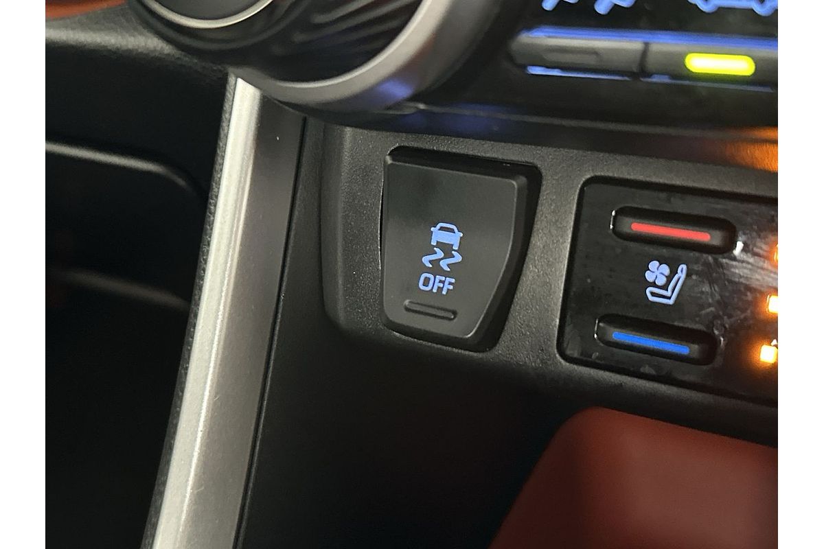 2019 Toyota RAV4 Edge AXAA54R