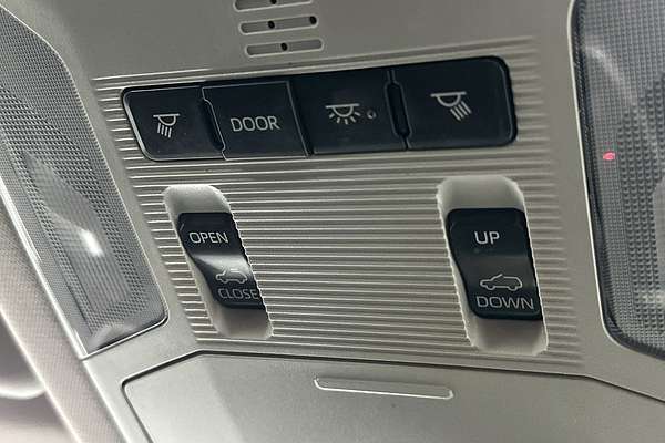 2019 Toyota RAV4 Edge AXAA54R