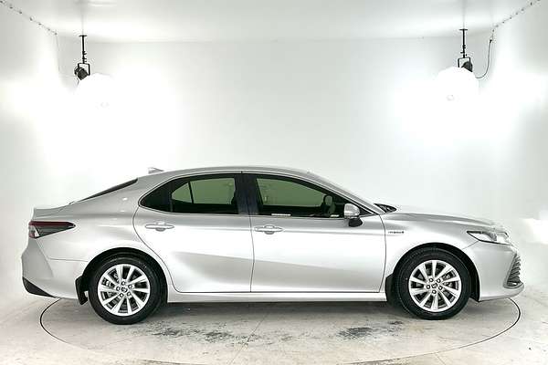 2021 Toyota Camry Ascent AXVH70R