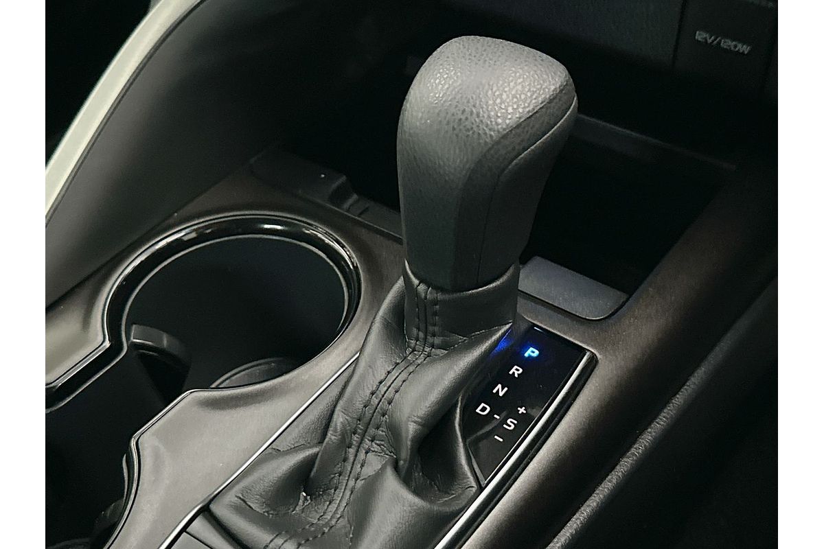 2021 Toyota Camry Ascent AXVH70R