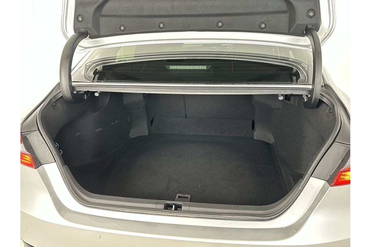 2021 Toyota Camry Ascent AXVH70R