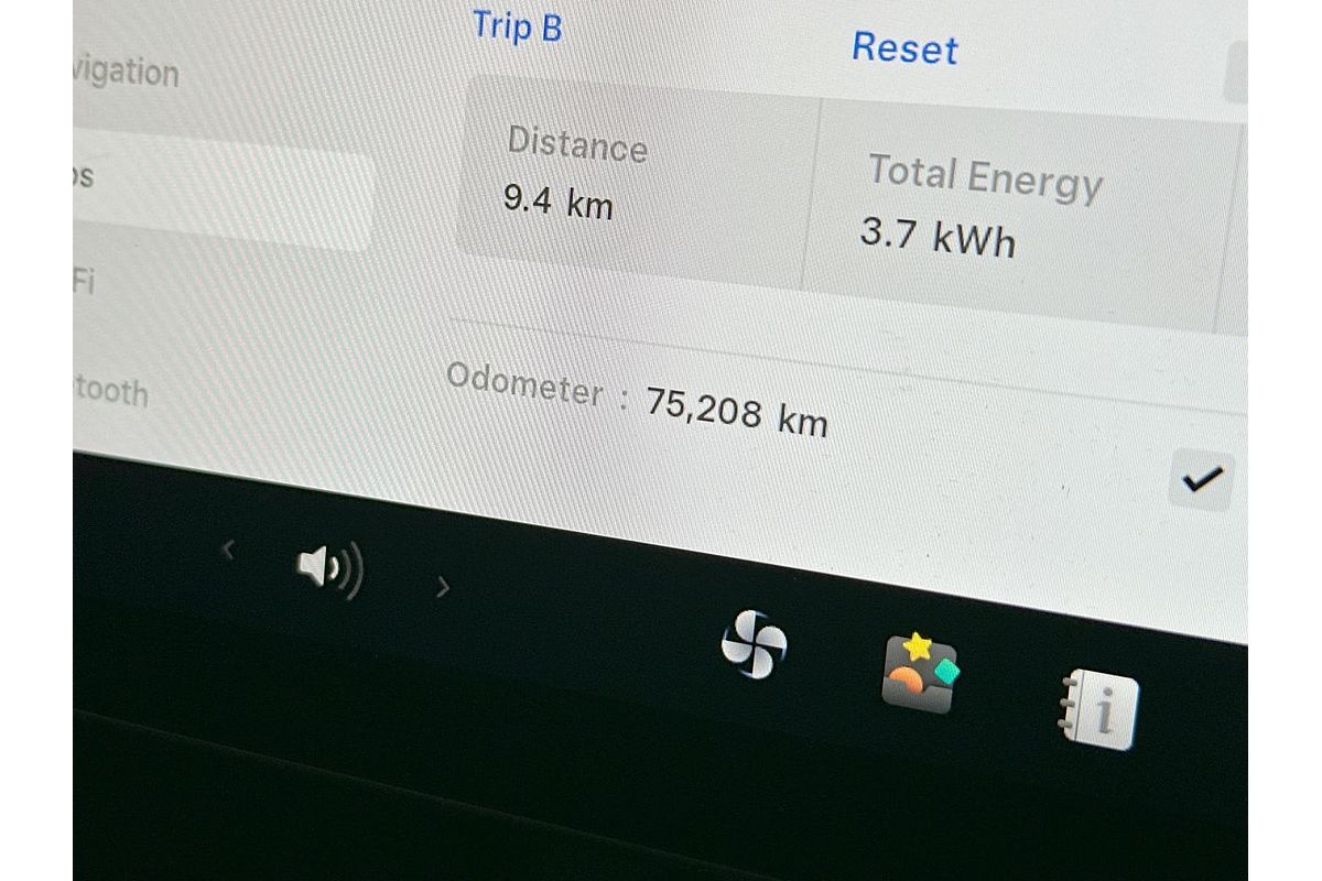 2022 Tesla Model Y Rear-Wheel Drive