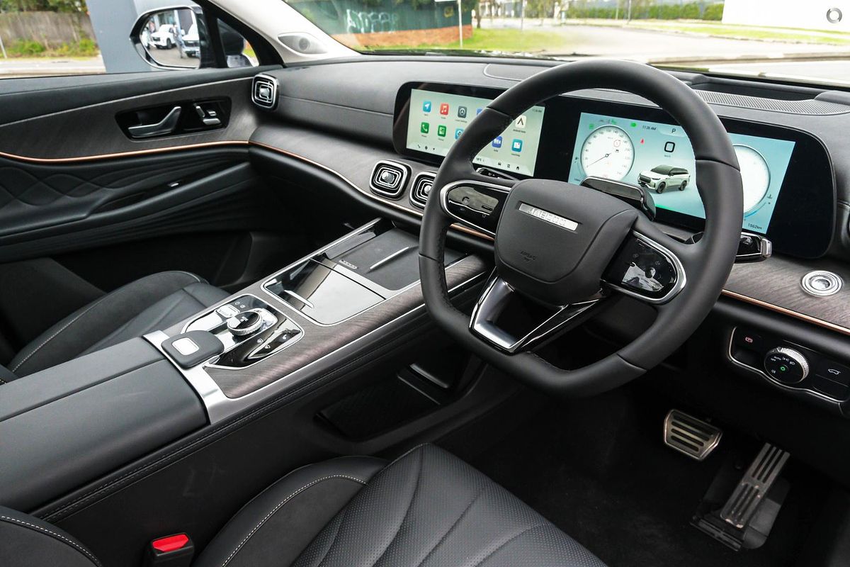 2025 Jaecoo J8 Track