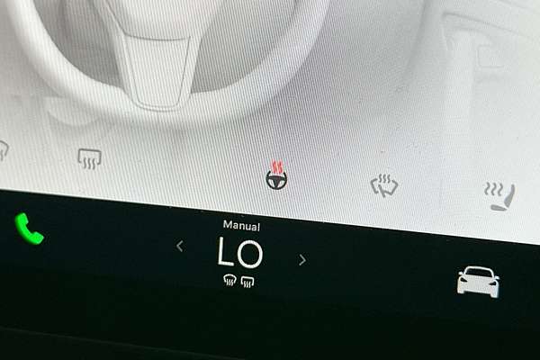 2022 Tesla Model Y Rear-Wheel Drive