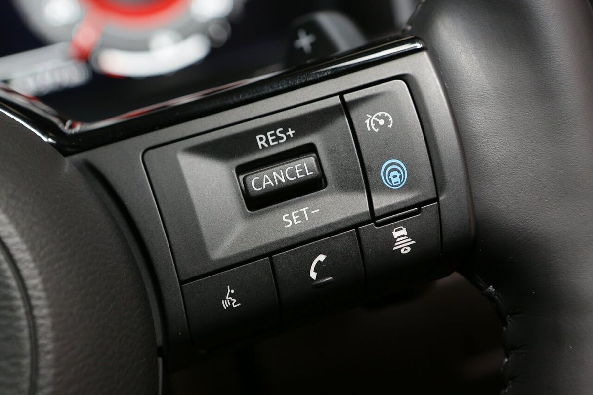 2023 Nissan QASHQAI Ti J12