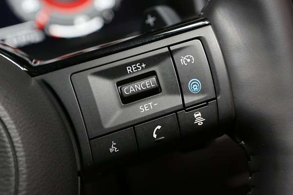 2023 Nissan QASHQAI Ti J12