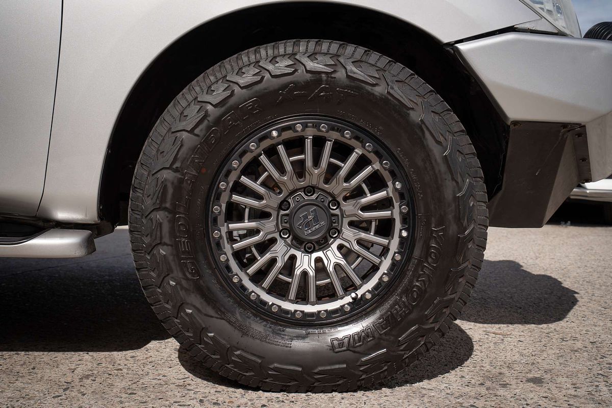 2013 Nissan Patrol ST-L Y62