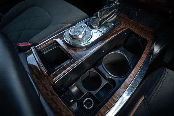 2013 Nissan Patrol ST-L Y62