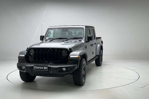 2021 Jeep Gladiator Sport S JT All Wheel Drive thumb-2