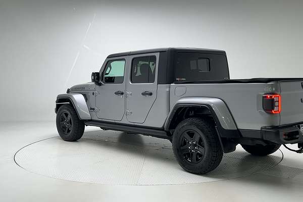 2021 Jeep Gladiator Sport S JT All Wheel Drive thumb-5