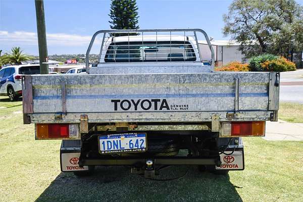 2010 Toyota Hilux Workmate TGN16R Rear Wheel Drive