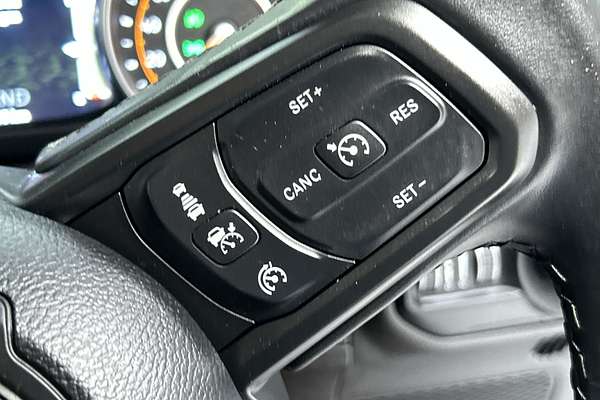 2021 Jeep Gladiator Sport S JT All Wheel Drive thumb-17