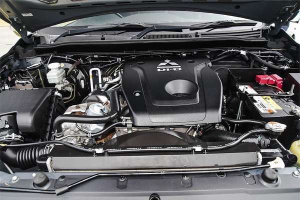 2019 Mitsubishi Pajero Sport GLS QE