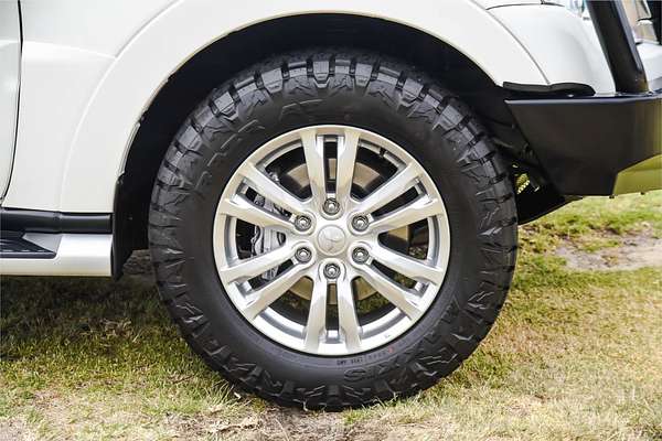 2018 Mitsubishi Pajero GLX NX