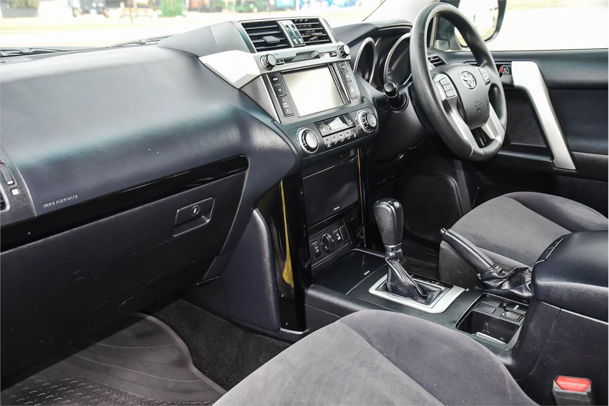 2017 Toyota Landcruiser Prado GX GDJ150R