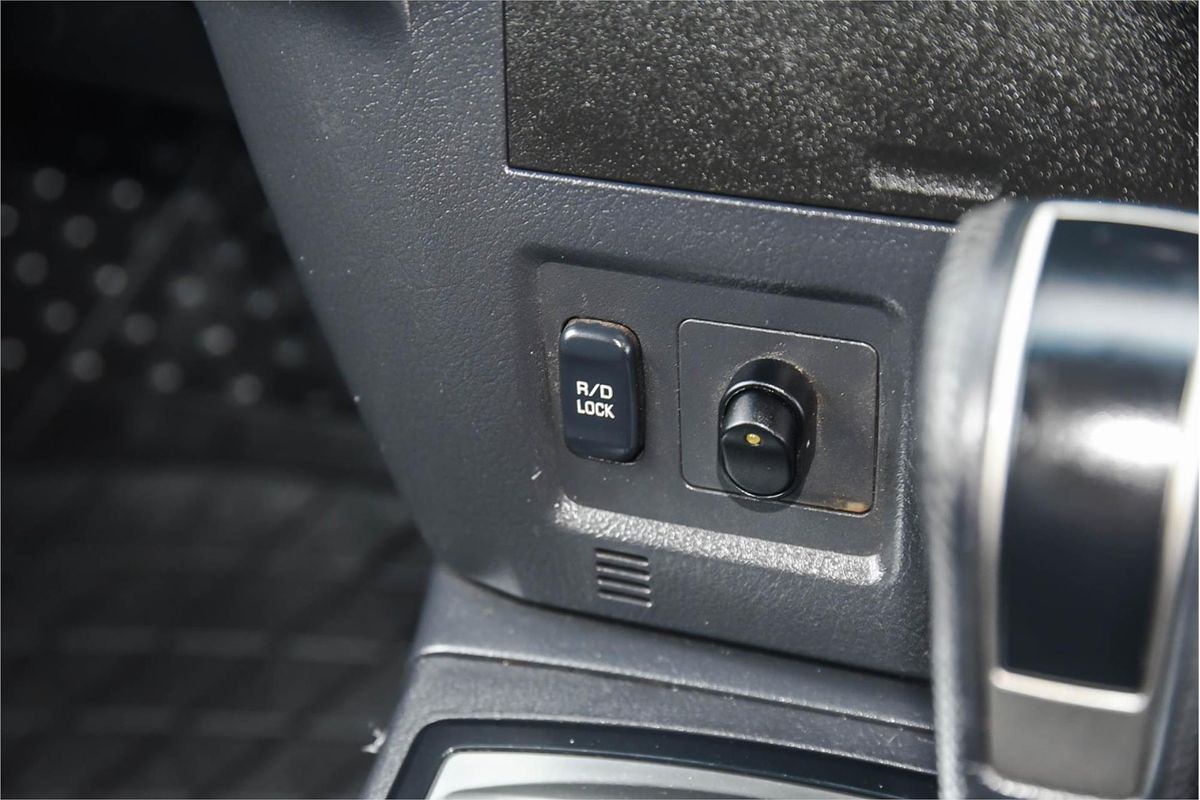 2018 Mitsubishi Pajero GLX NX