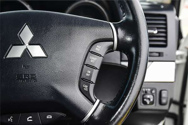 2018 Mitsubishi Pajero GLX NX