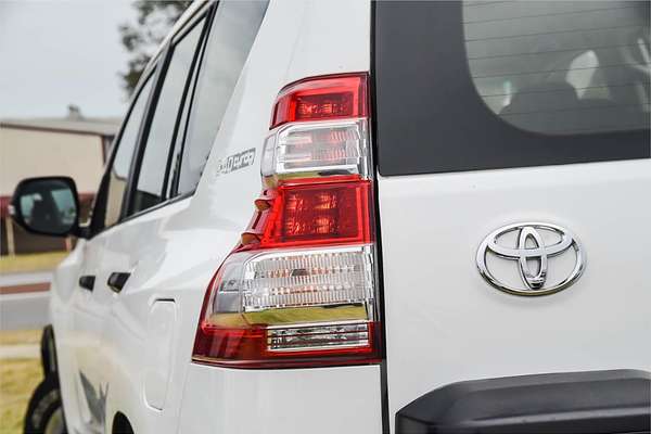 2017 Toyota Landcruiser Prado GX GDJ150R