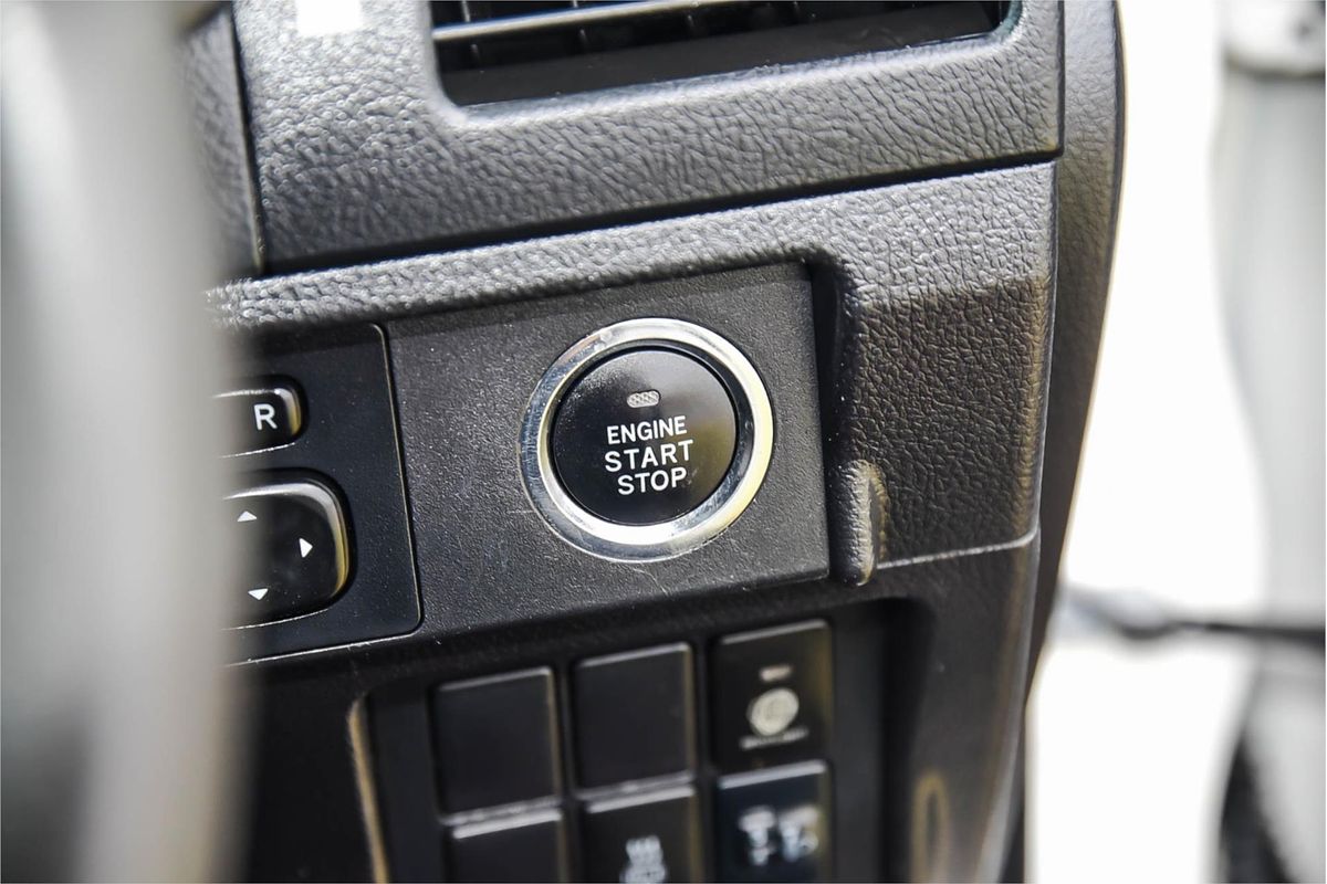 2017 Toyota Landcruiser Prado GX GDJ150R