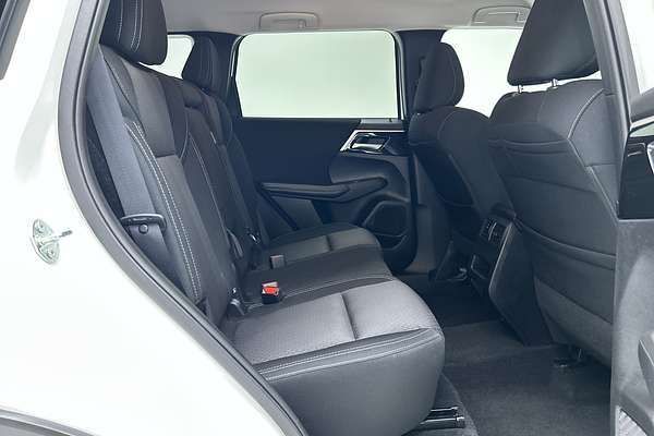 2024 Mitsubishi Outlander LS ZM thumb-11