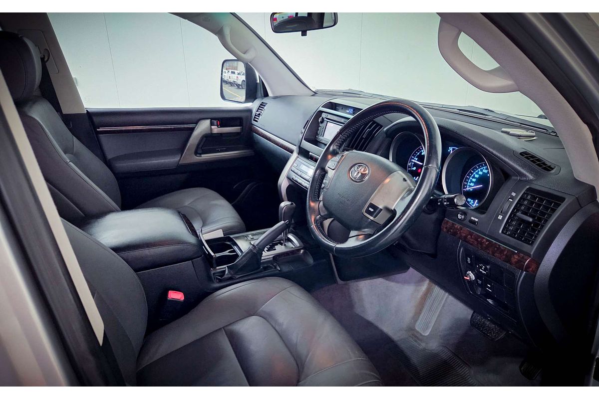 2011 Toyota Landcruiser VX VDJ200R