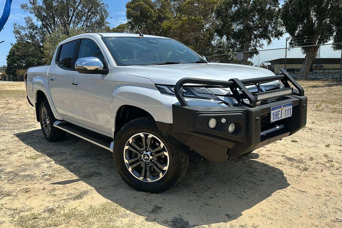 2020 Mitsubishi Triton GLS MR 4X4