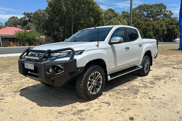 2020 Mitsubishi Triton GLS MR 4X4
